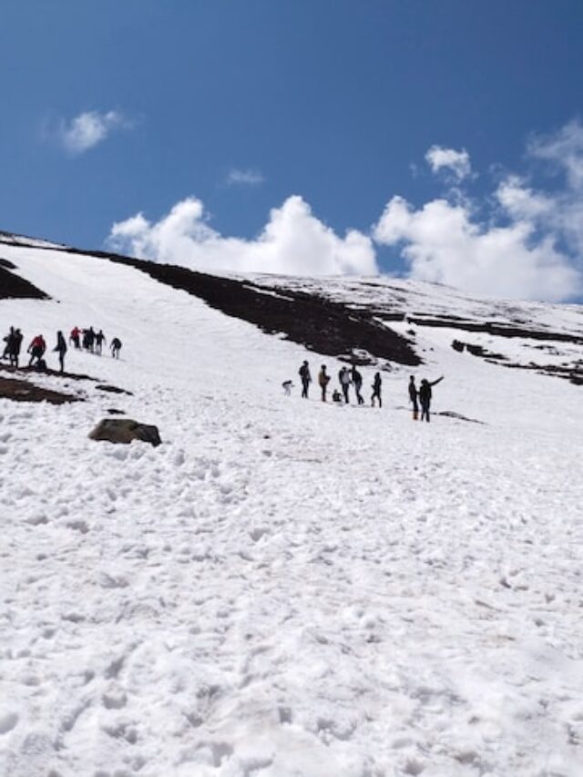 सर्दियों का आनंद लेने के लिए शिमला में इन जगहों पर जरूर जायें