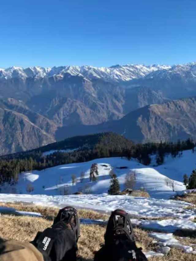 Catch Snowflakes in Himachal & Uttarakhand: Top 10 Destinations